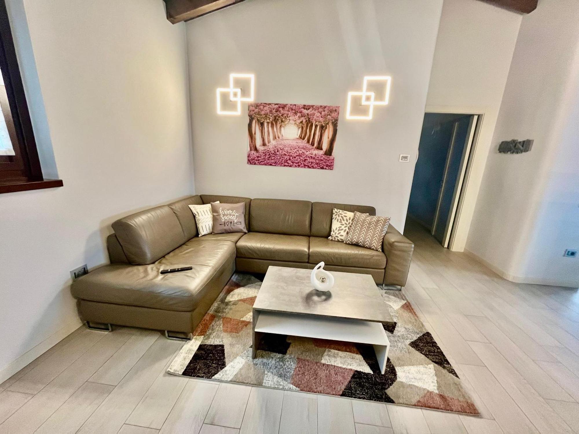 Il Bacio Del Sole Apartment Lovere Exterior photo